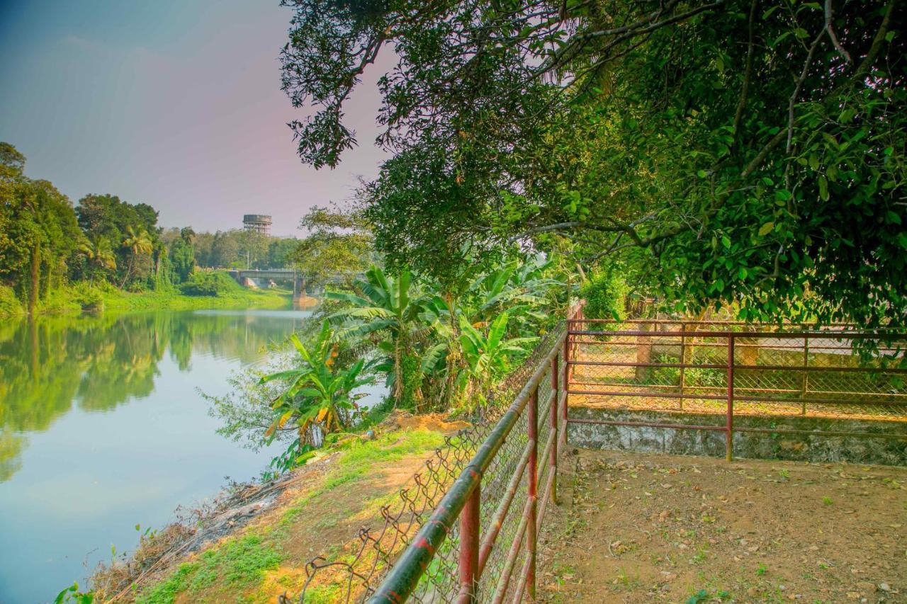 Trium Heritage Villa Chengannur Εξωτερικό φωτογραφία